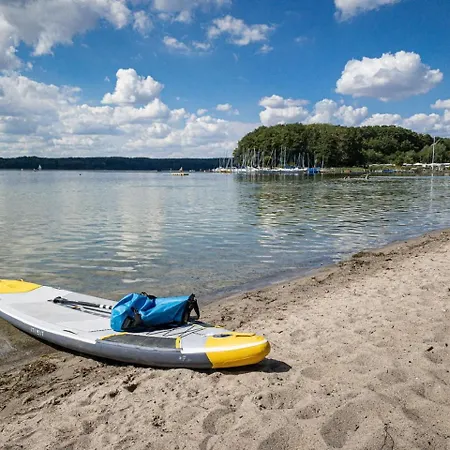 Hotel Strauers Am 4*
